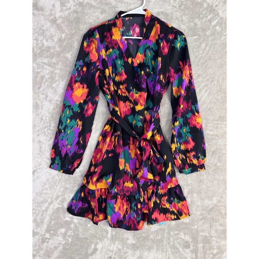 CUPSHE‎ NWT Size Small Colorful Abstract Floral Long Sleeve Tie Waist Dress